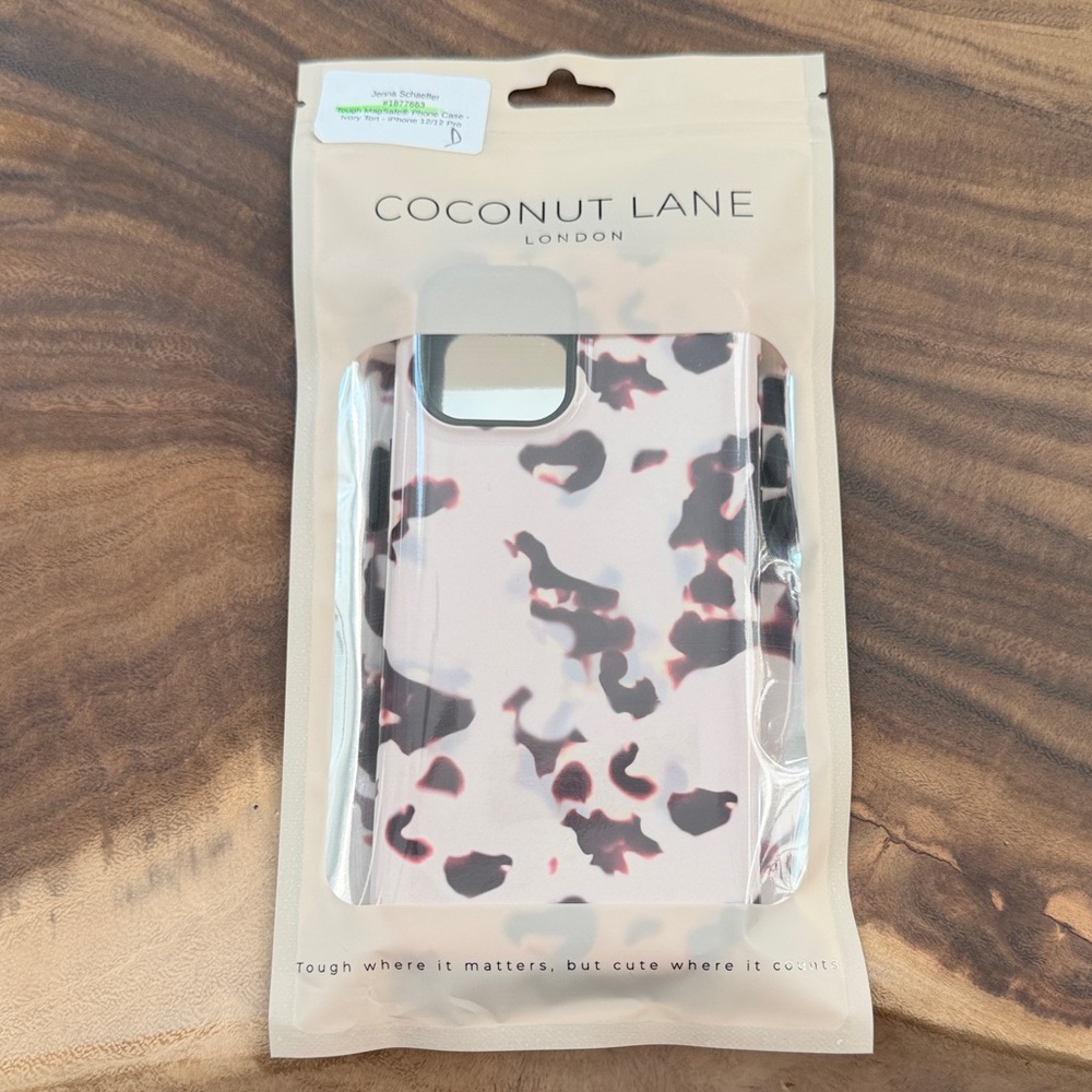 Ivory Tortoiseshell Phone Case - Stylish Protection iPhone 12/12 Pro